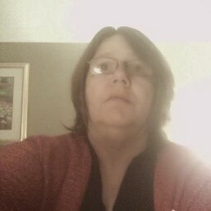 Meet your Posher, Cecile